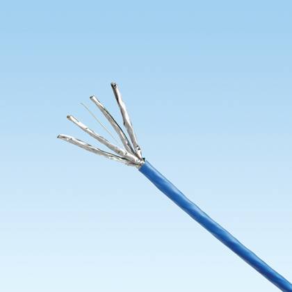 Panduit® PanNet® PUFR6X04BU-UG Cat 6A Riser U/FTP Flame-Retardant